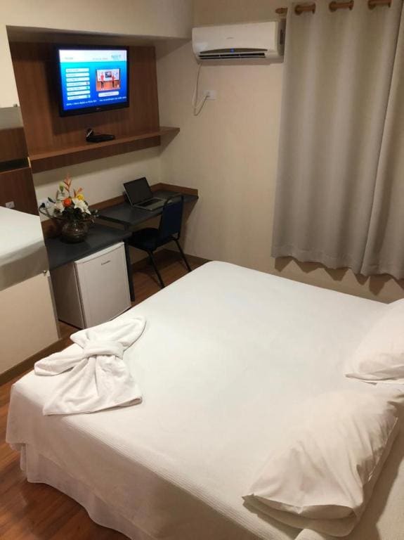 King Room room - Image 1