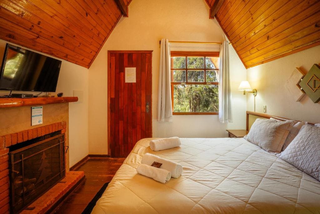 Chalet (2 Adults) room - Image 1