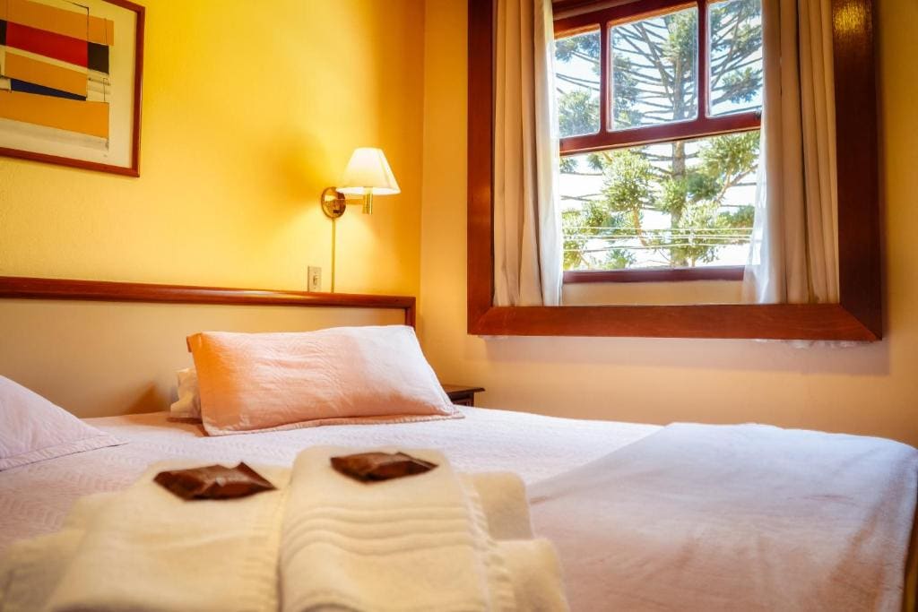 Standard Double Room room - Image 3