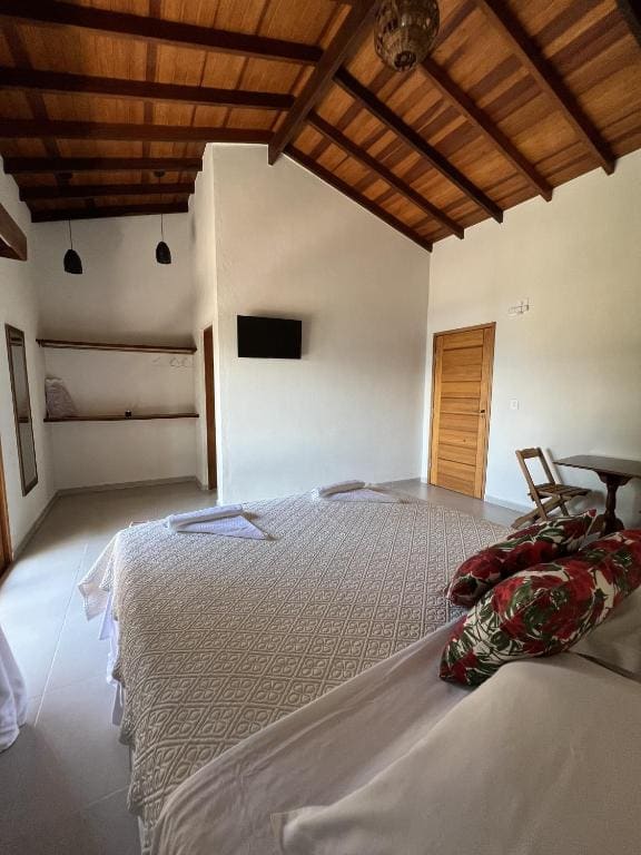Superior Suite with Sea View room - Image 3