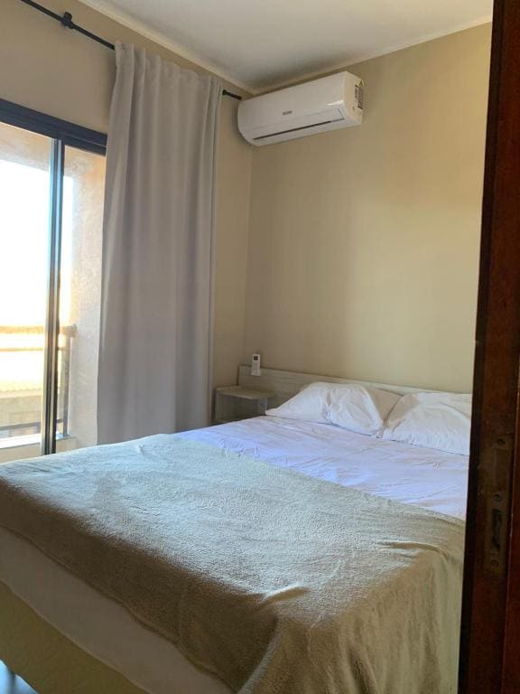 Apartment room - Image 1