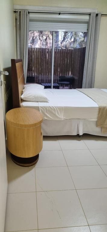 Double Room with Garden View room - Image 2