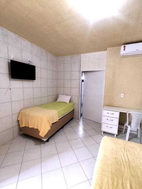 Triple Room - Disability Access room - Image 3