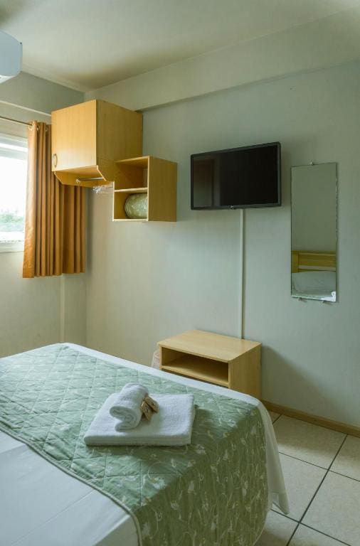 Economy Double Room room - Image 3