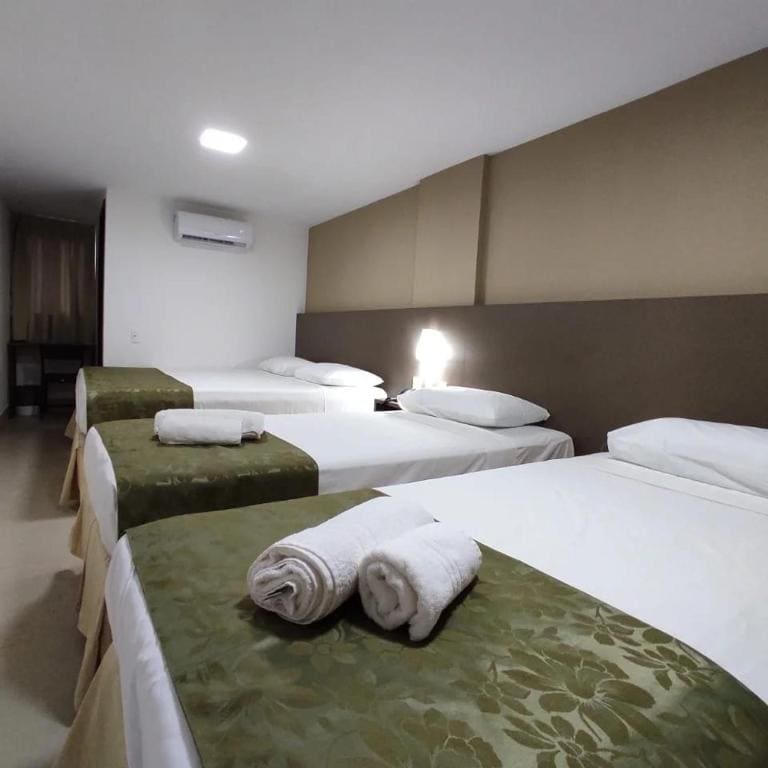 Standard Double or Twin Room room - Image 3