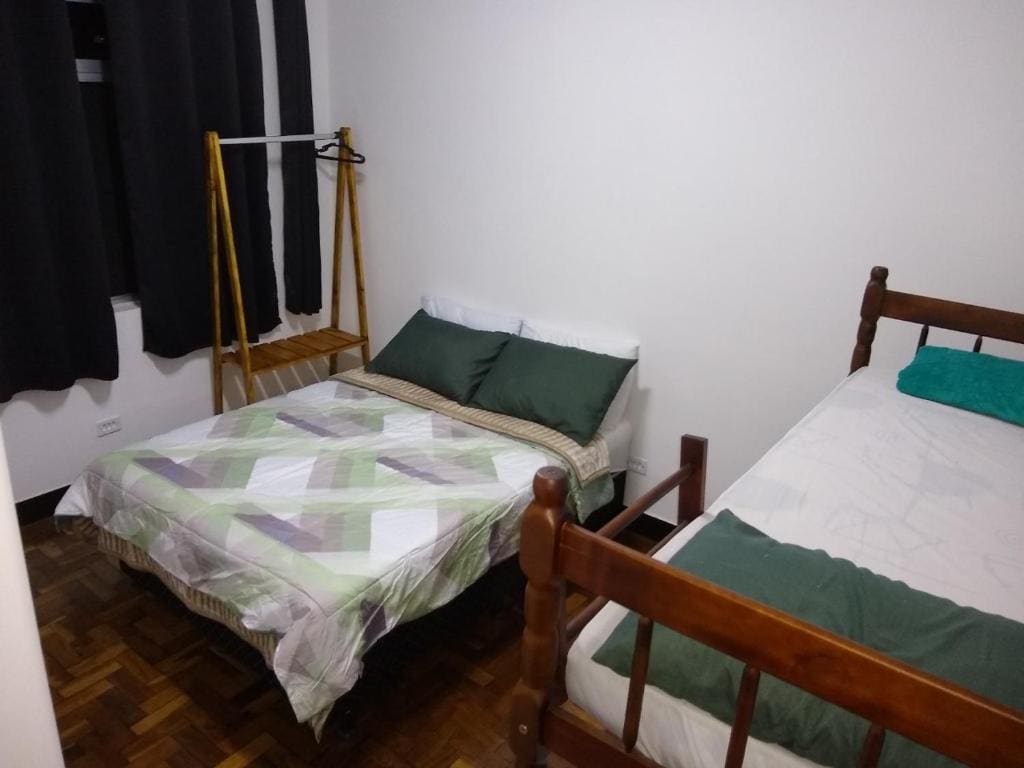 Superior Family Room room - Image 2