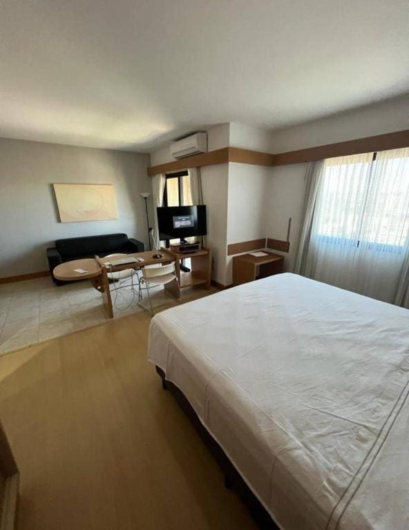 Triple Room with Private Bathroom room - Image 3
