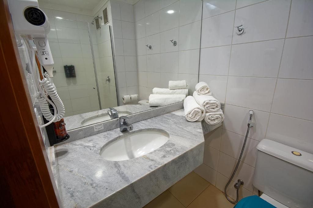 Standard Apartment with Twin Beds room - Image 2