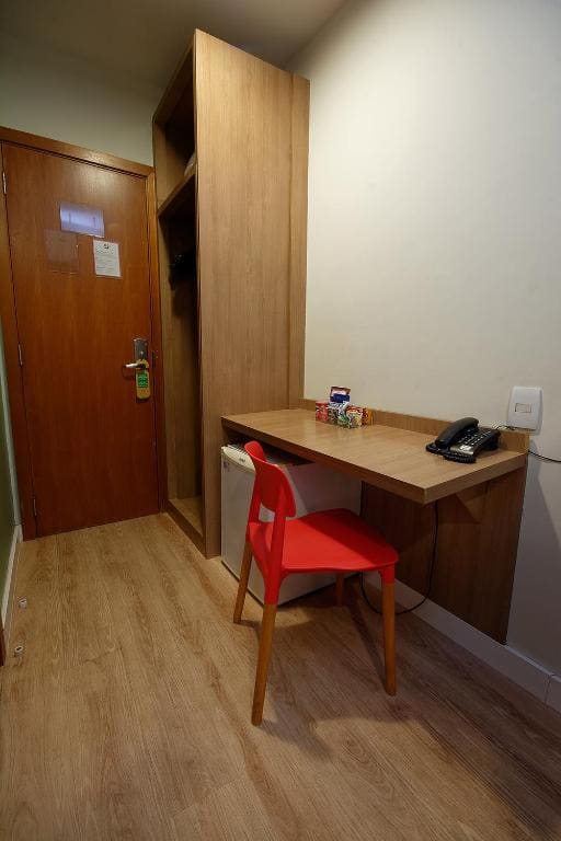 Standard Apartment with Double Bed room - Image 2
