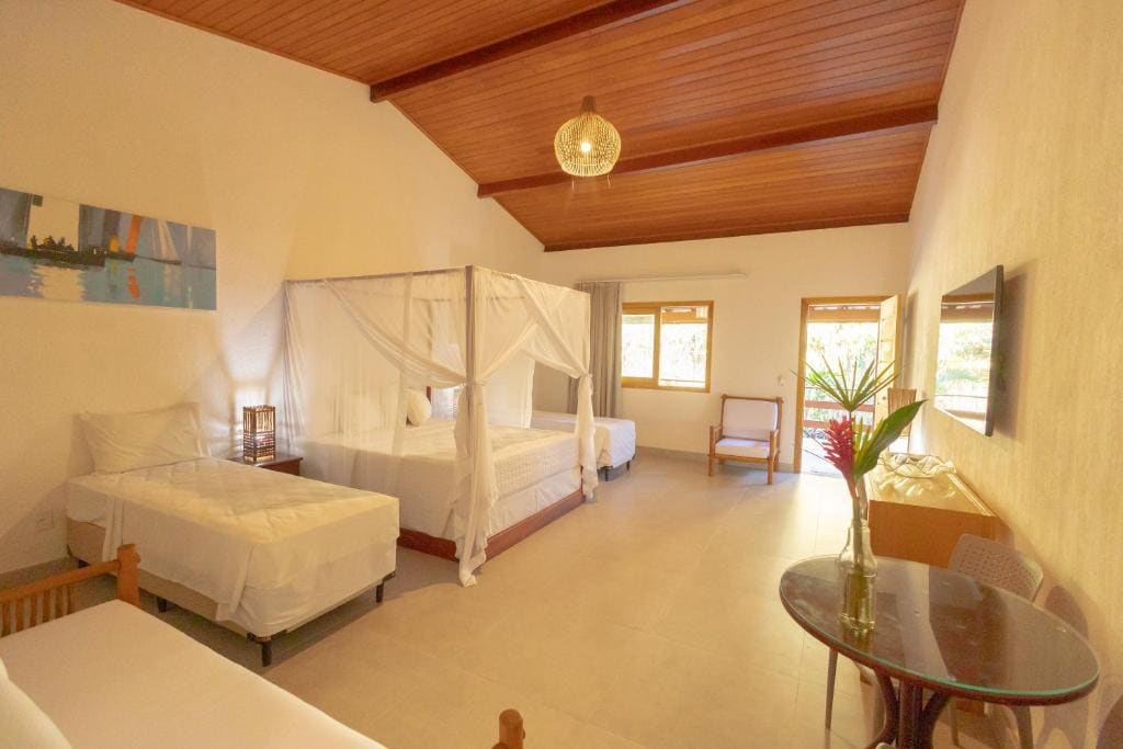 Suite with Garden View room - Image 1