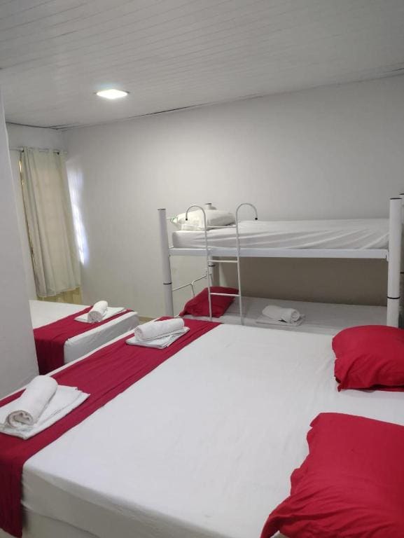 Family Room room - Image 2