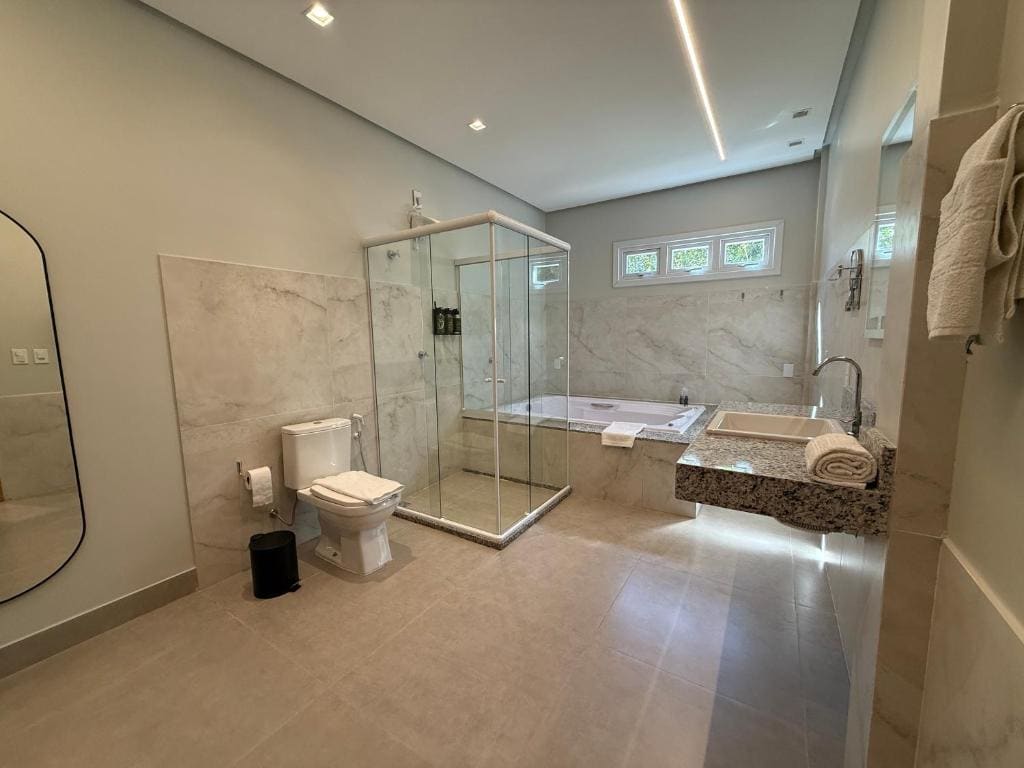 Suite room - Image 2