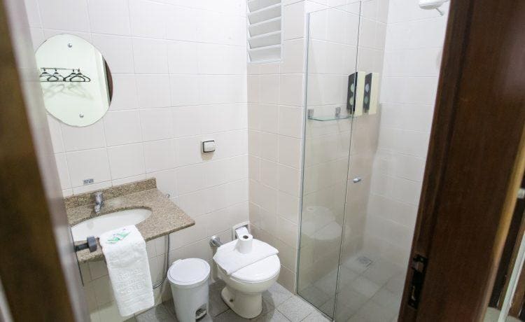 Standard Double or Twin Room room - Image 3