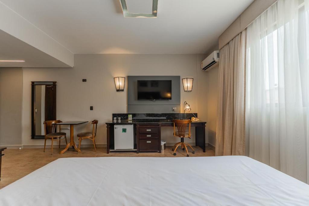 Deluxe Double Room room - Image 2