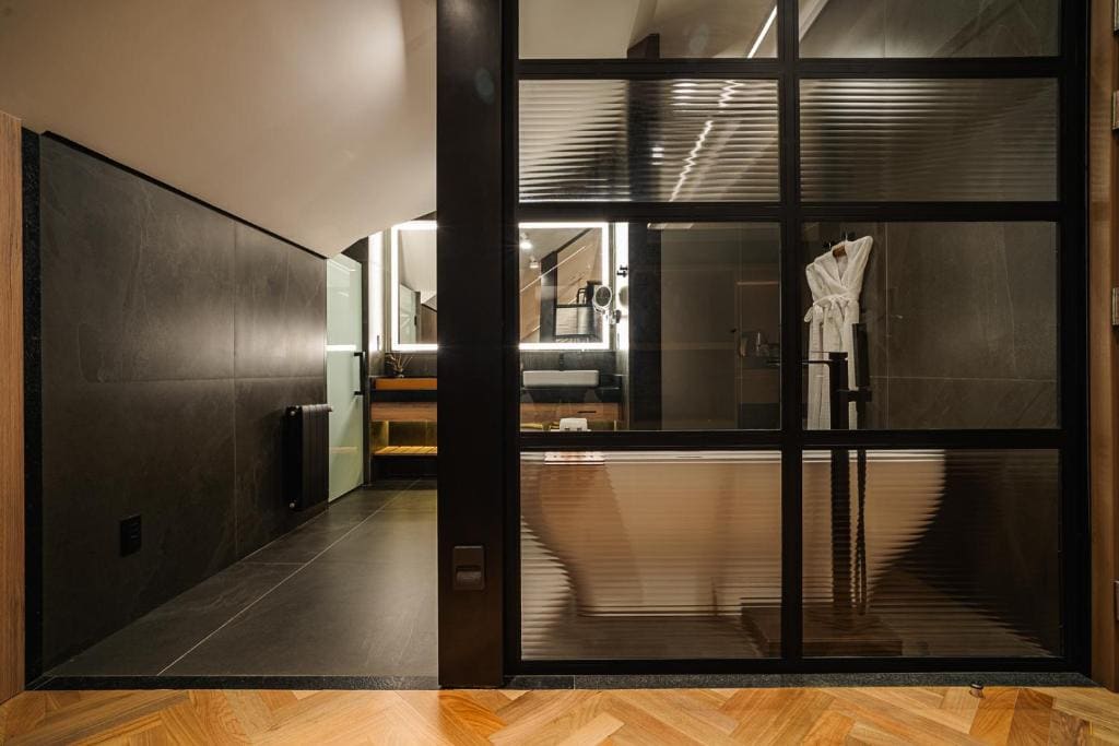 Suíte Pinha Família room - Image 3