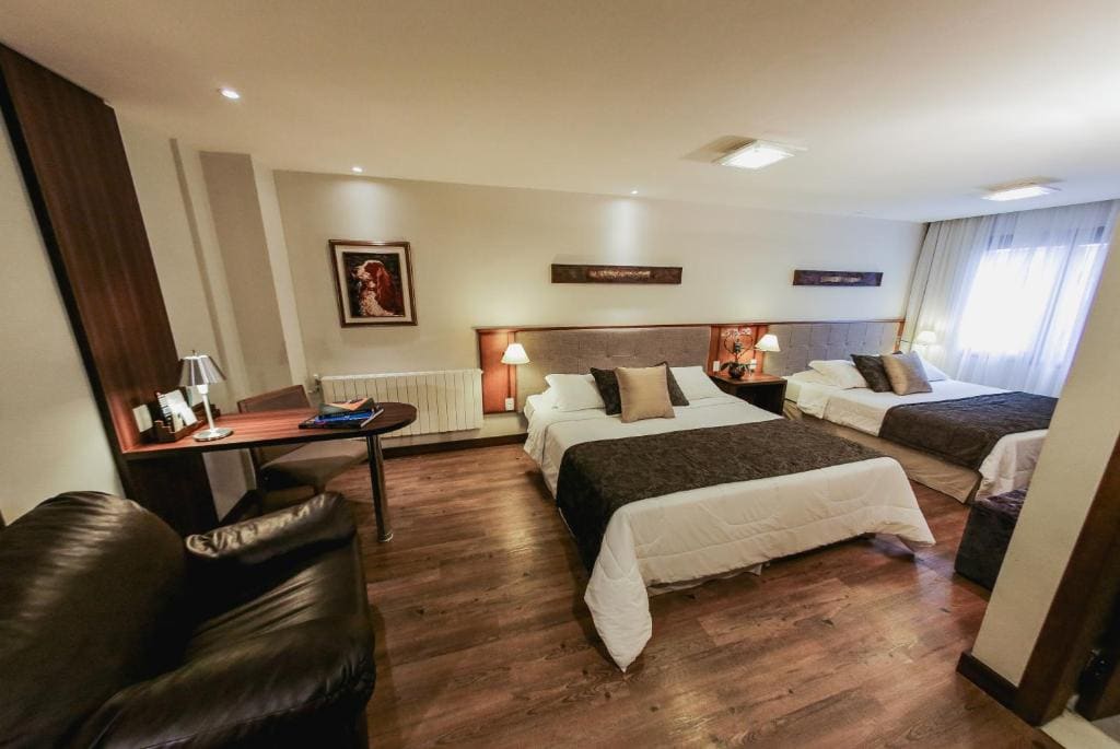 Luxo Pinhão Família room - Image 1