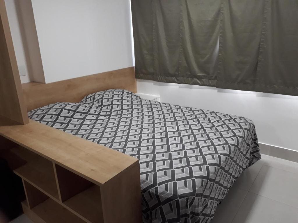 Room room - Image 2