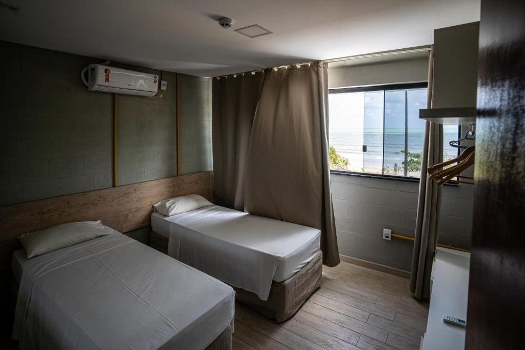 Apartment with Sea View room - Image 3