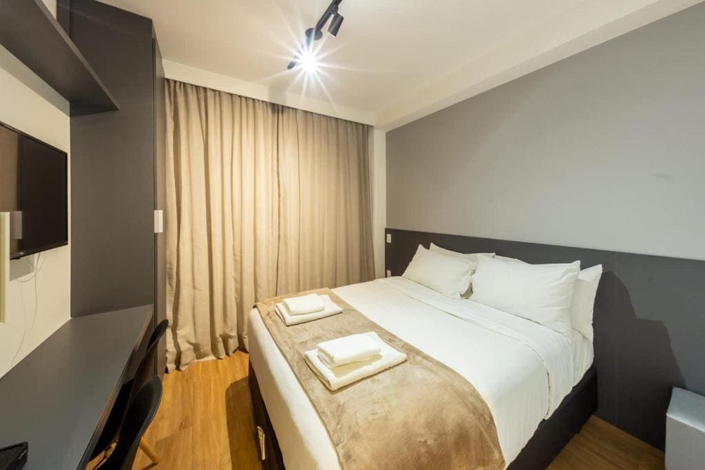 Apartment room - Image 1