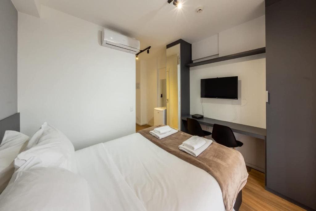 Apartment room - Image 3