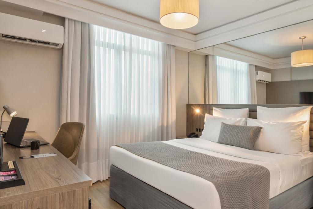 Superior Double Room room - Image 1