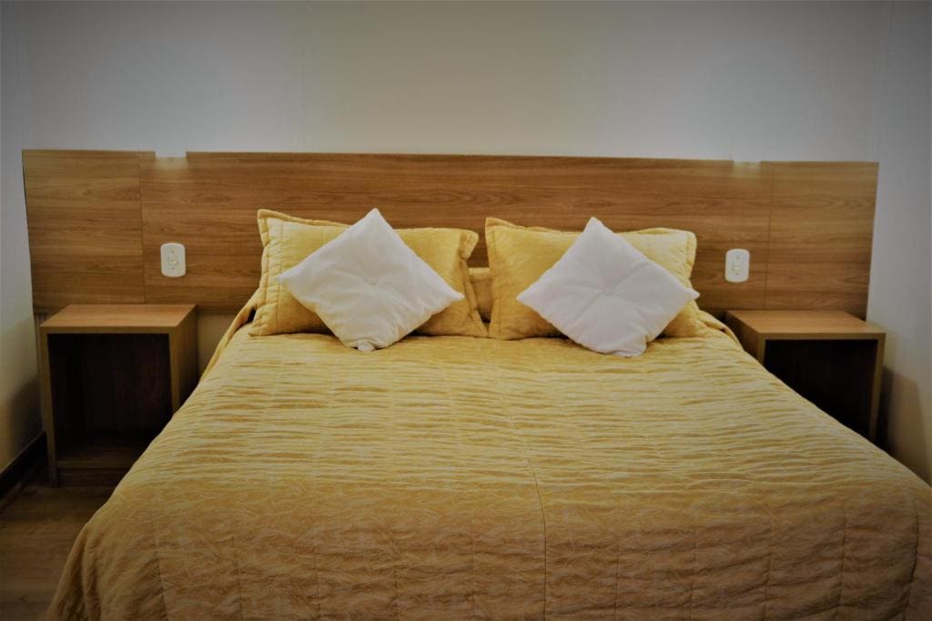 Standard Family Room room - Image 3