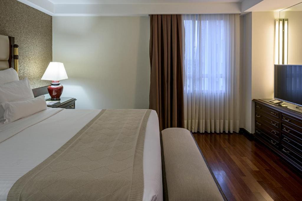Suite room - Image 2