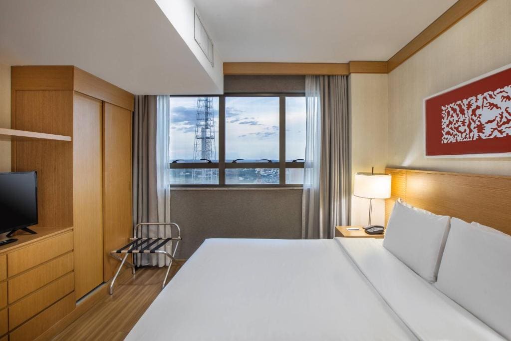 Superior King Room with TV Tower View room - Image 1