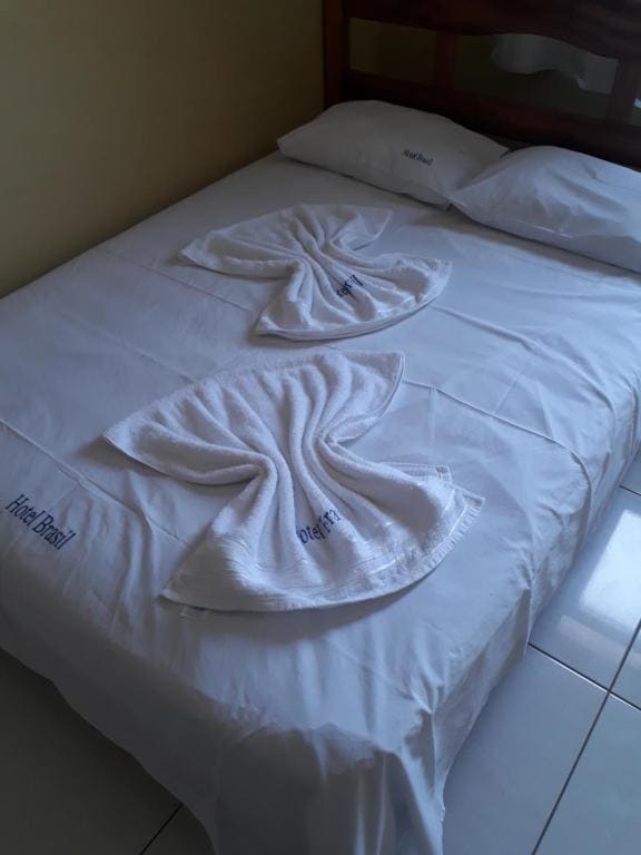 Double Room with Private Bathroom room - Image 2