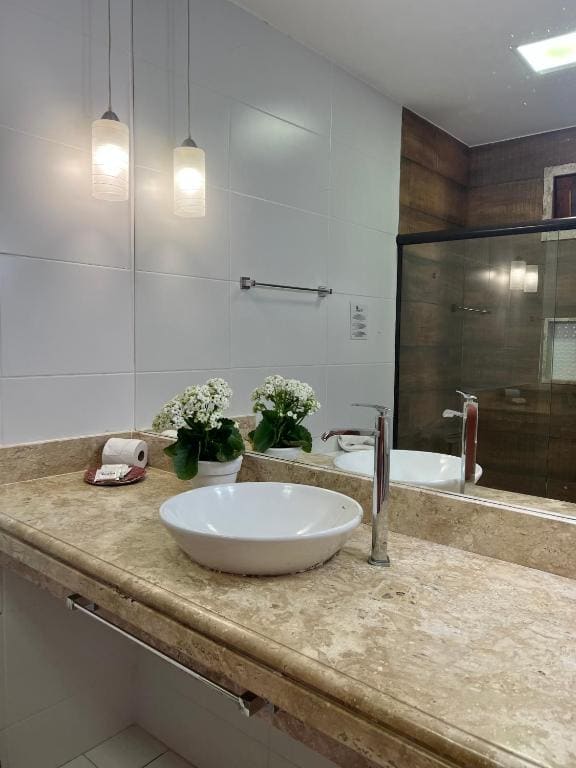 Superior Triple Room room - Image 2