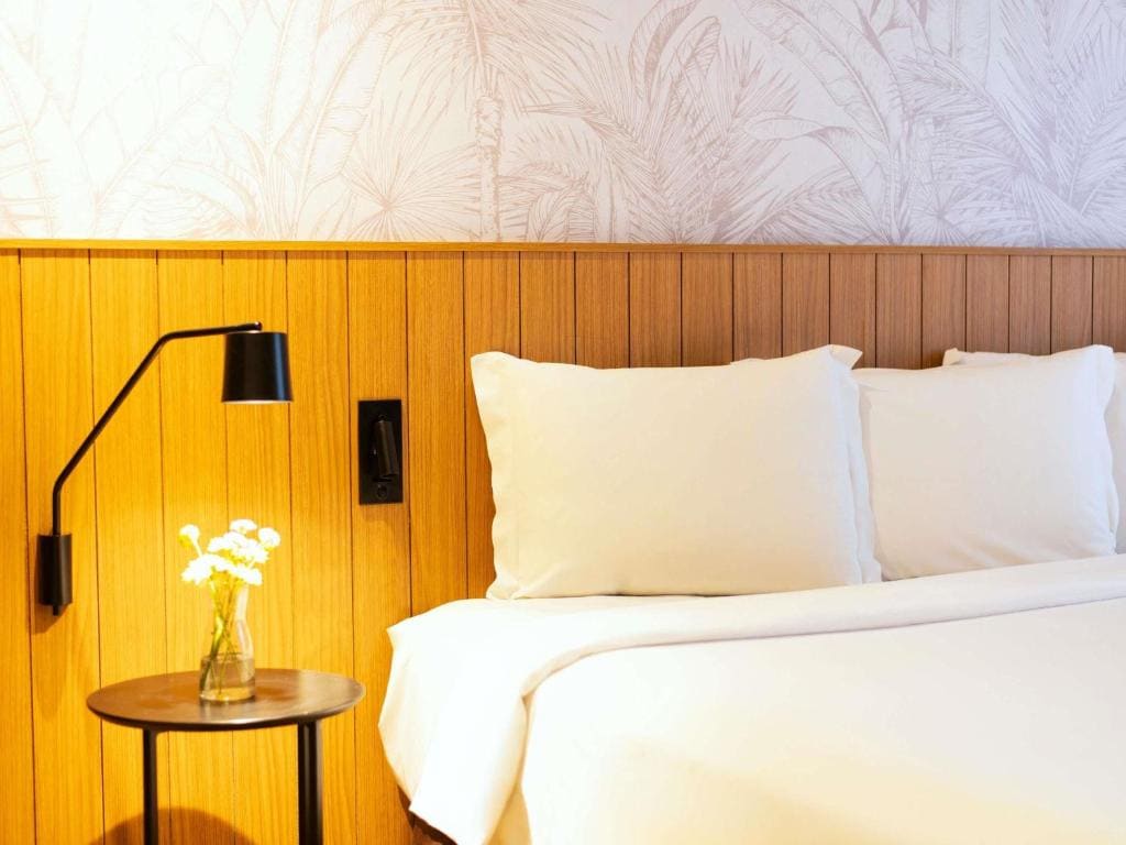 Deluxe King Room room - Image 2
