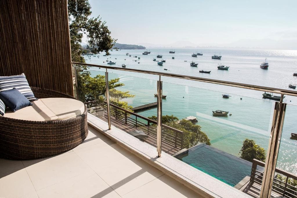 Suite with Sea View room - Image 1
