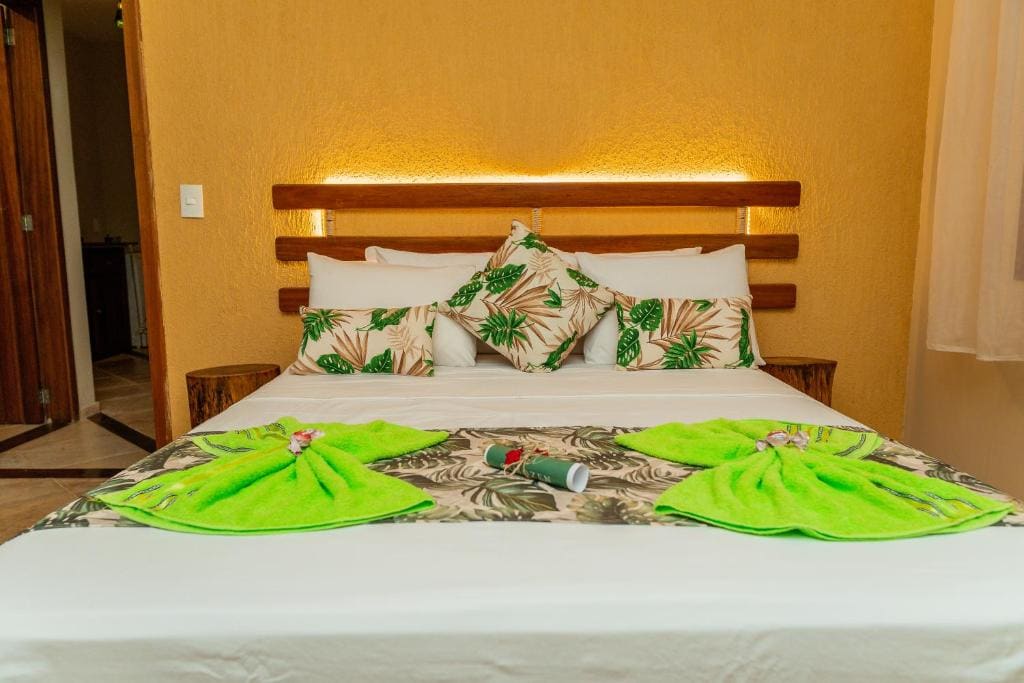 Deluxe Room room - Image 1