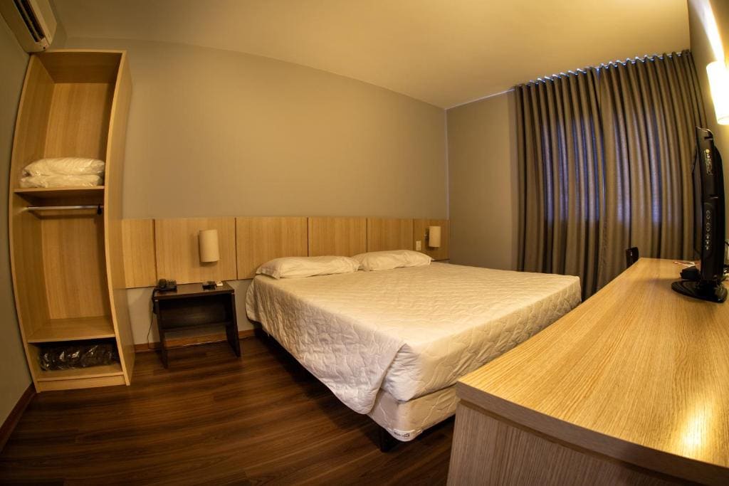 King Room - Disability Access room - Image 3