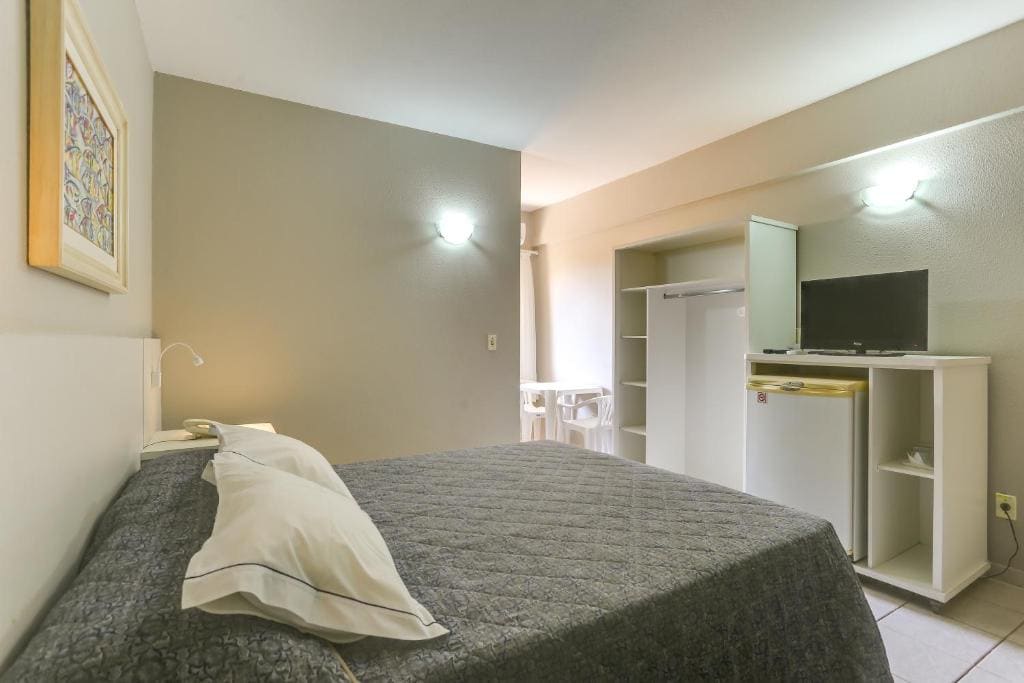 Luxury Quadruple Room room - Image 2