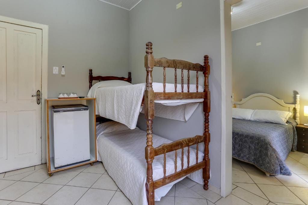 Standard Quadruple Room with Two bedrooms Connect room - Image 1