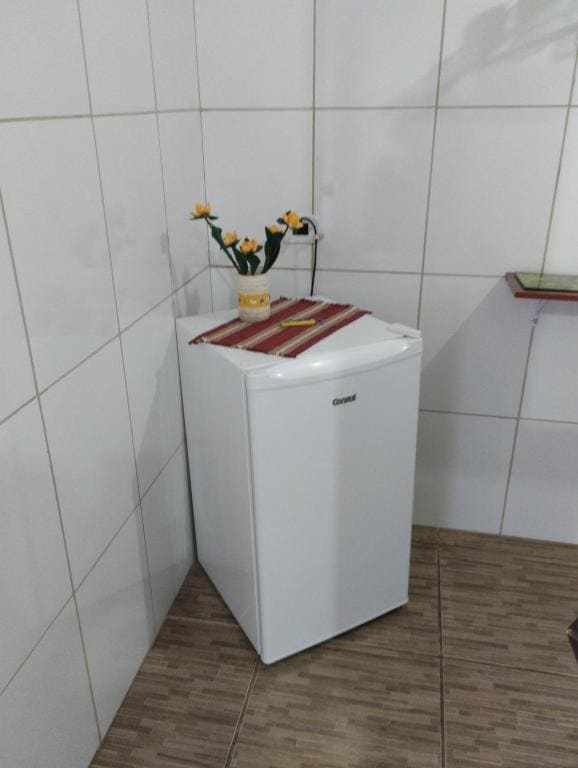Apartment room - Image 2