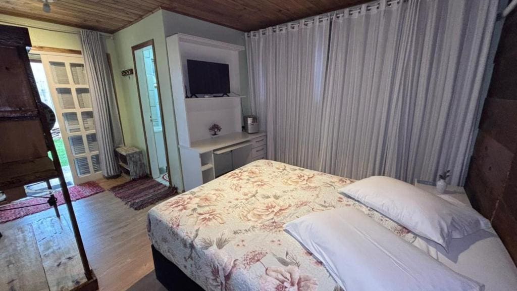 Suite room - Image 1