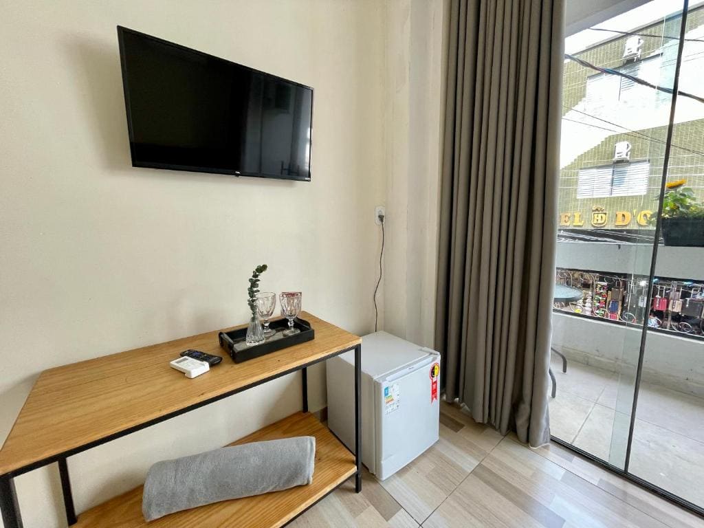 Triple Room with Balcony room - Image 1