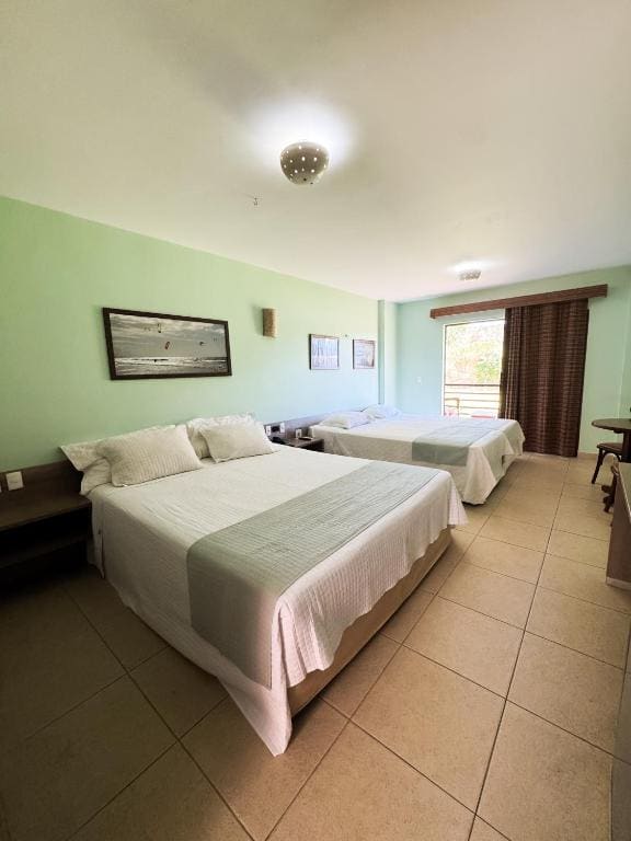Suite with Garden View room - Image 1