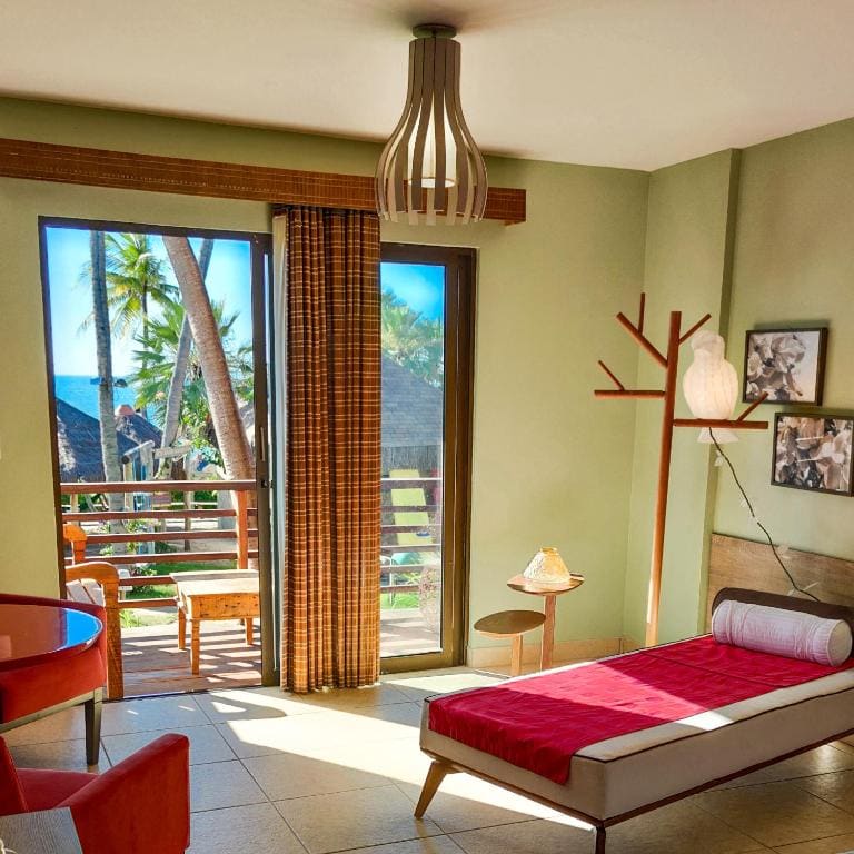 Suite with Sea View room - Image 1