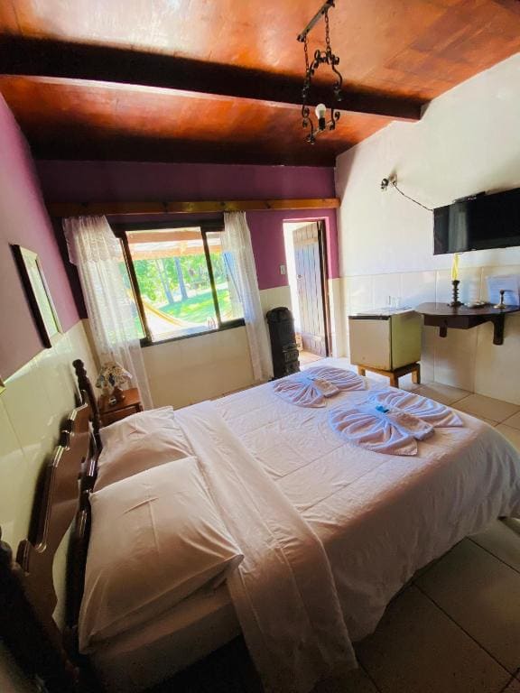Suite with Garden View room - Image 2