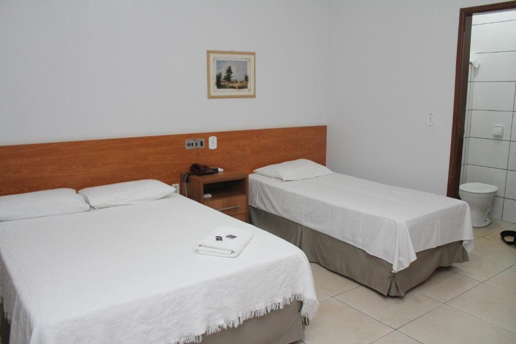 Executive Triple Room room - Image 1