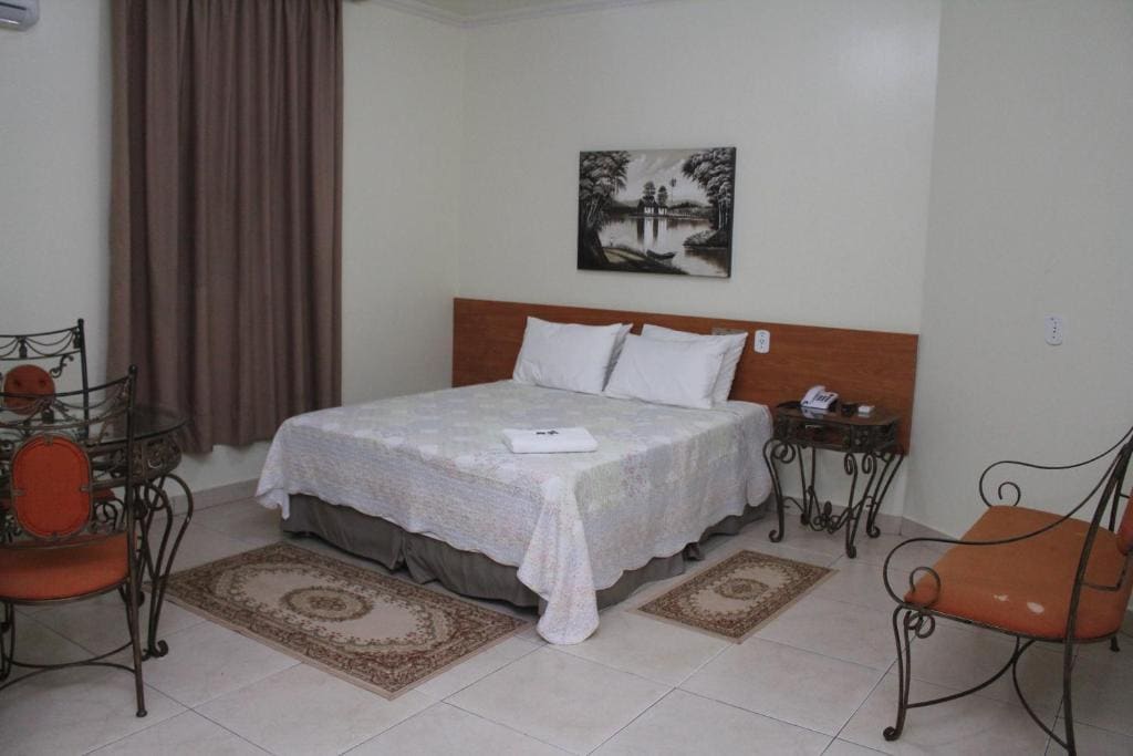 Executive Suite room - Image 1