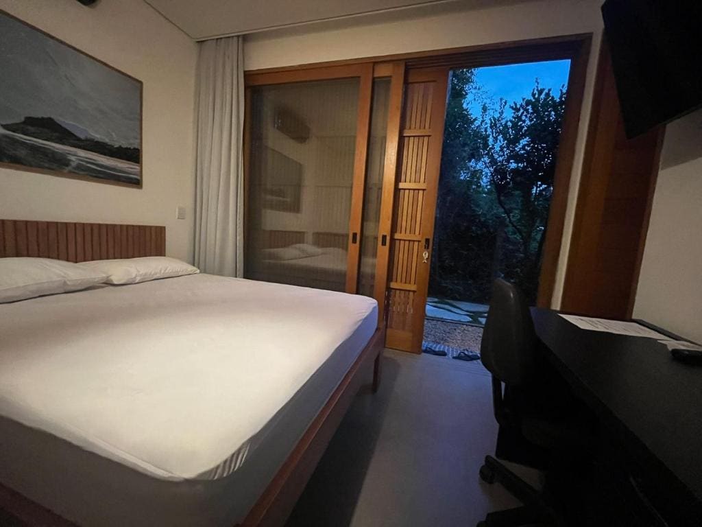 Triple Room with Balcony room - Image 1