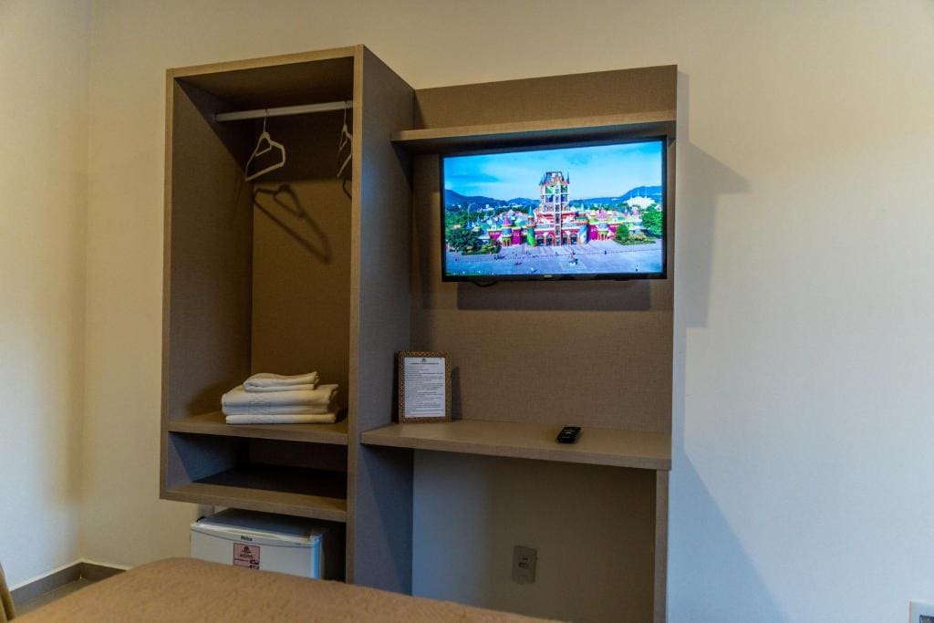 Comfort Quadruple Room room - Image 1
