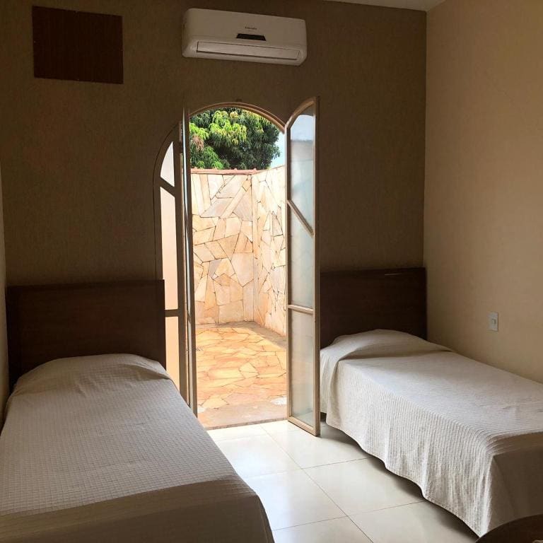 Twin Room room - Image 1