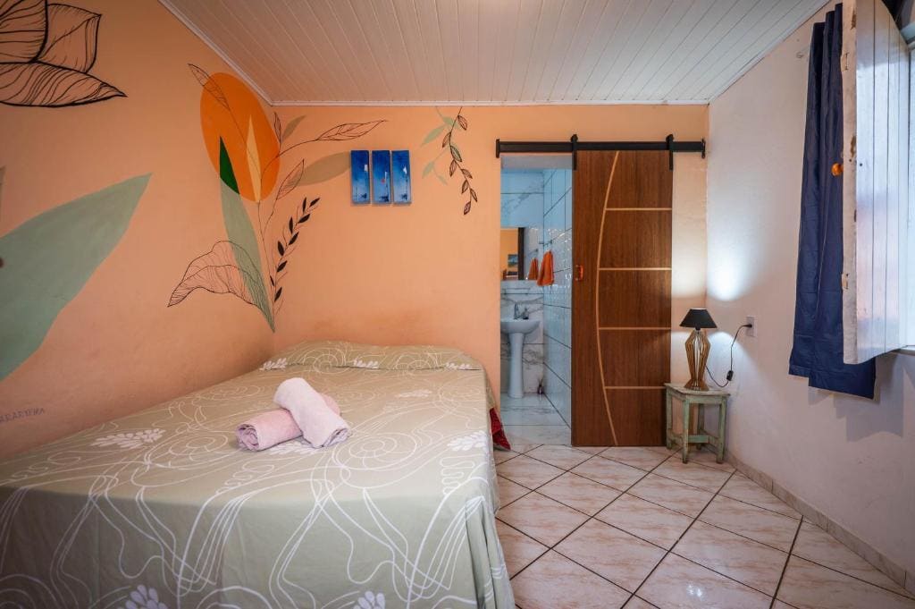 Double Room with Private Bathroom room - Image 3
