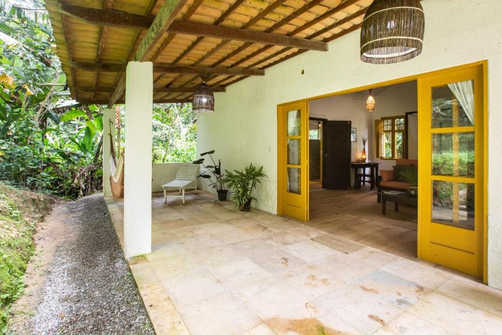 Deluxe Double Room with Balcony room - Image 1