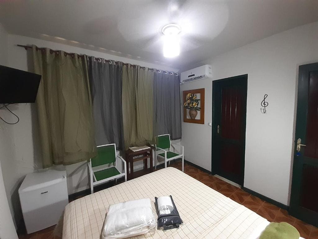 Double Room with Mountain View room - Image 3